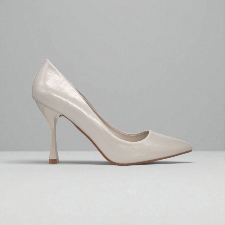 LEATHER BEIGE HEEL