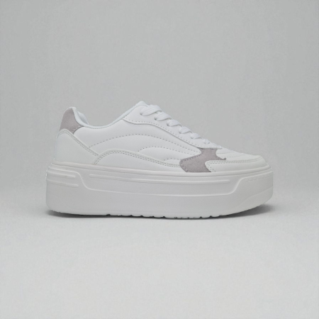 SNEAKERS WITH THICK SOLE