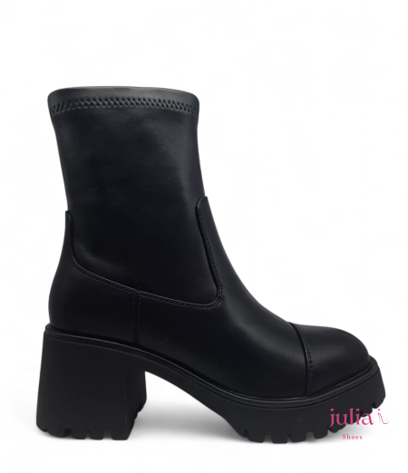 PLATFORM SOLE ANKLE BOOT WITH BLOCK HEEL .