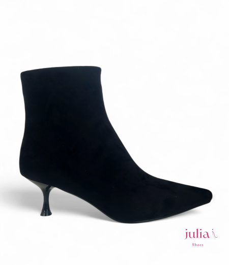 POINTED TOE KITTEN HEEL BOOTIE